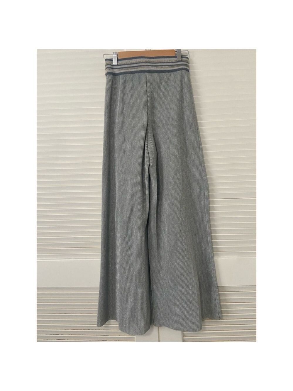 Anthropologies ett:twa Pants Small Silver Plisse Crepescule
Wide Leg Pull On - Picture 5 of 12